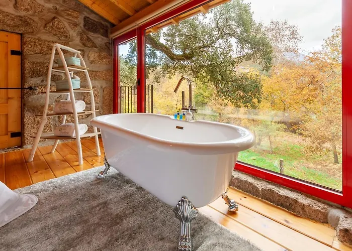 Refugio Poldras Lodge *